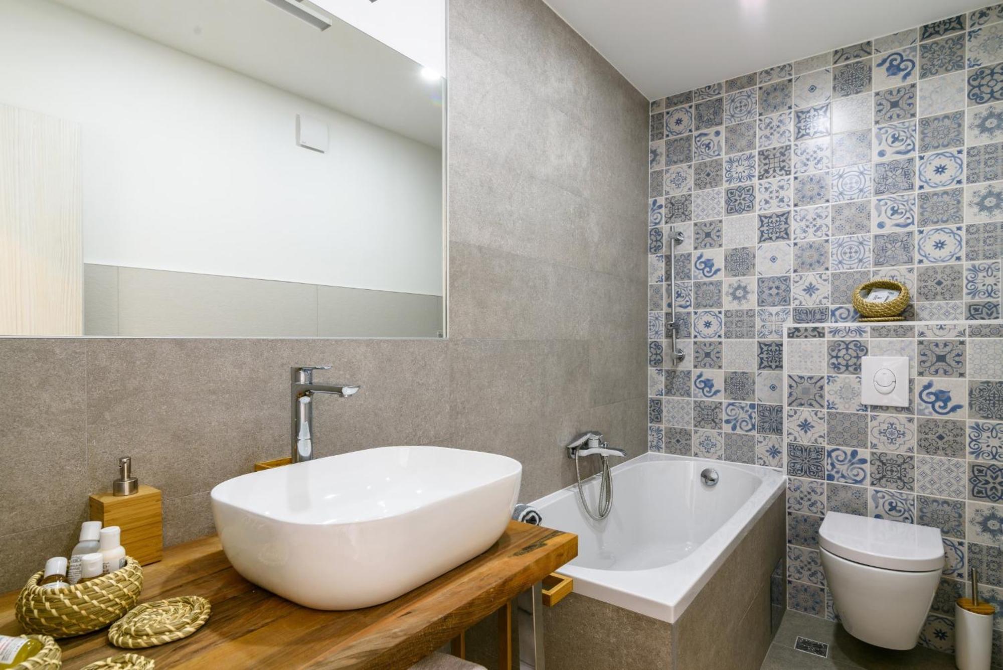 Deluxe Apartment Dobrila Kastela Bagian luar foto